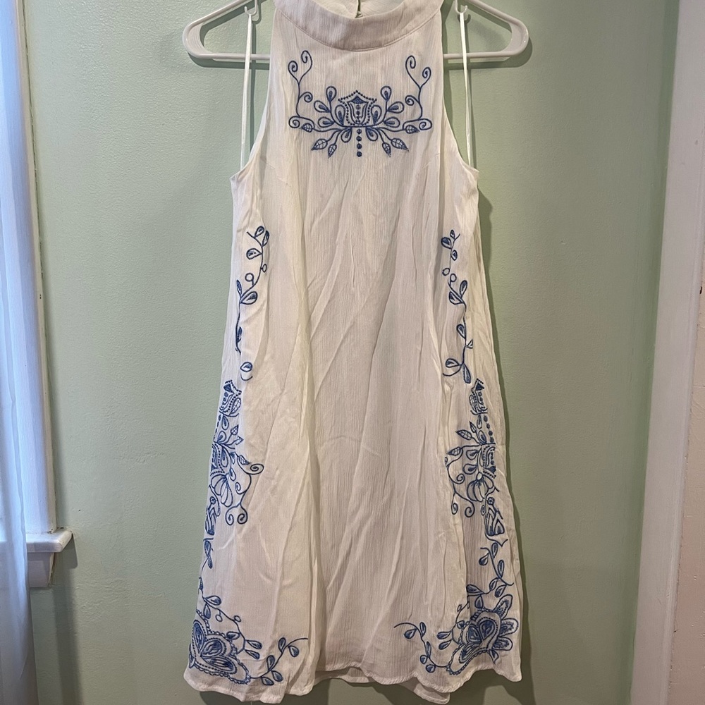Miami white dress with blue embroidery